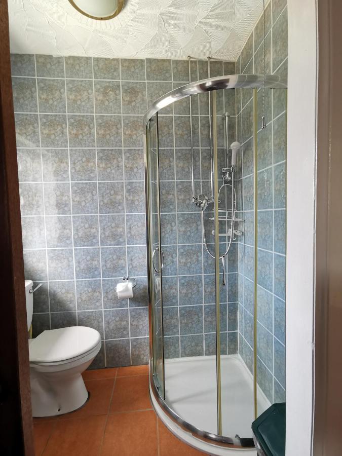 Whitehouse Guest House Стерлинг Экстерьер фото